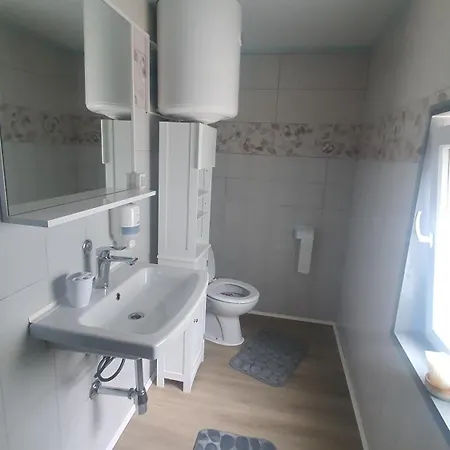 Apartment Idilicen Apartma *