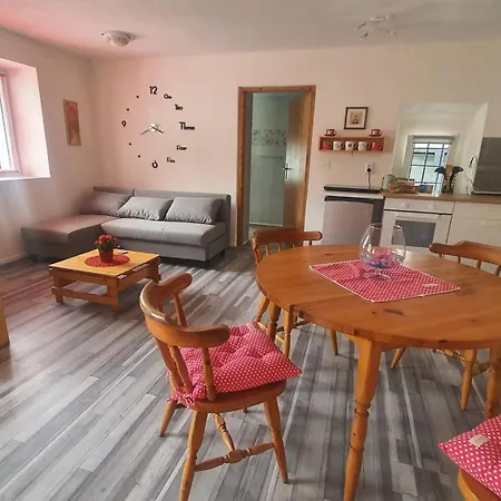 Idilicen Apartma * Kamna Gorica